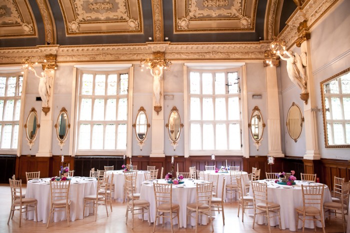 Old Finsbury Townhall Wedding (4 of 21)