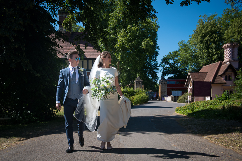 Bride and groom arriving at Fulham Palace